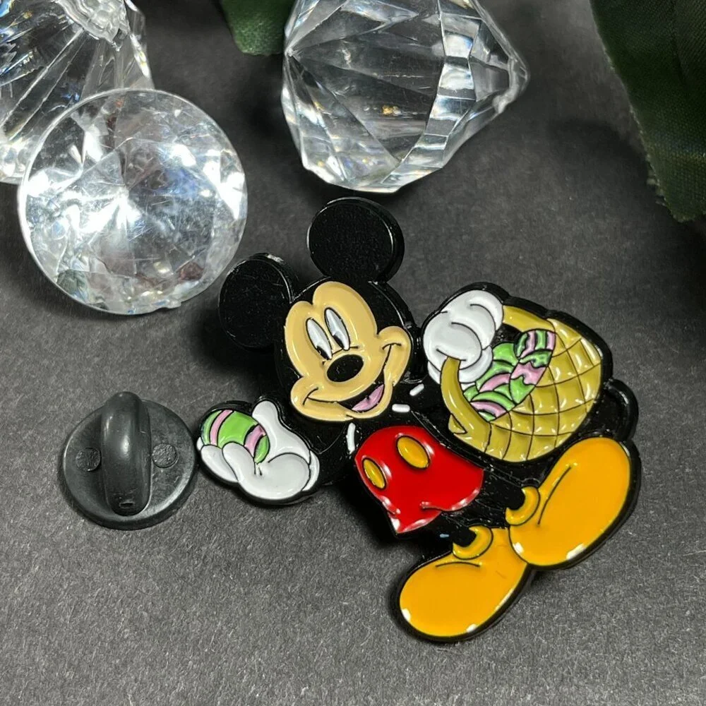 Mickey Mouse Lapel Pin Easter Egg Basket Brooch Badge Accessories Jewelry Pin